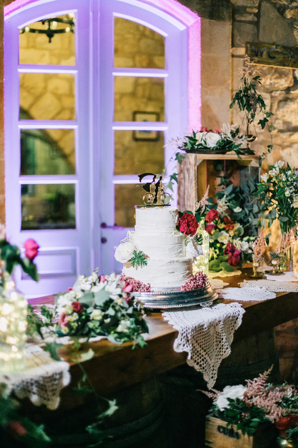Signature wedding cake for a destination wedding in Crete.